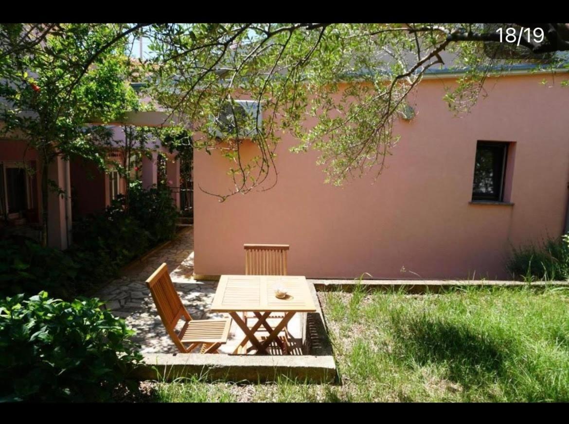 Biba Apartments 普拉 外观 照片